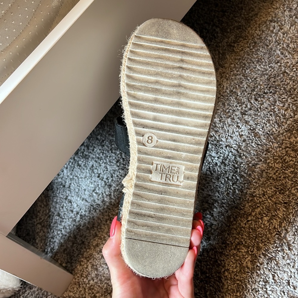 Walmart sandals - Picture 2 of 3